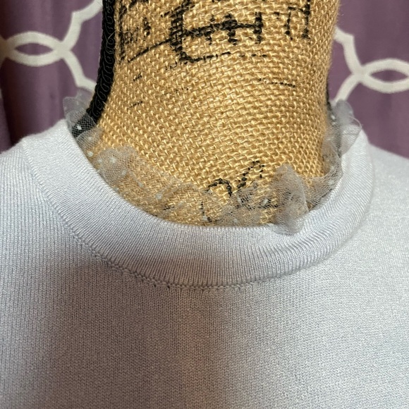 zara light blue ruffle collar top - Picture 3 of 3